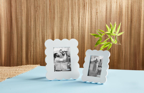 Scallop Lacquer Frames